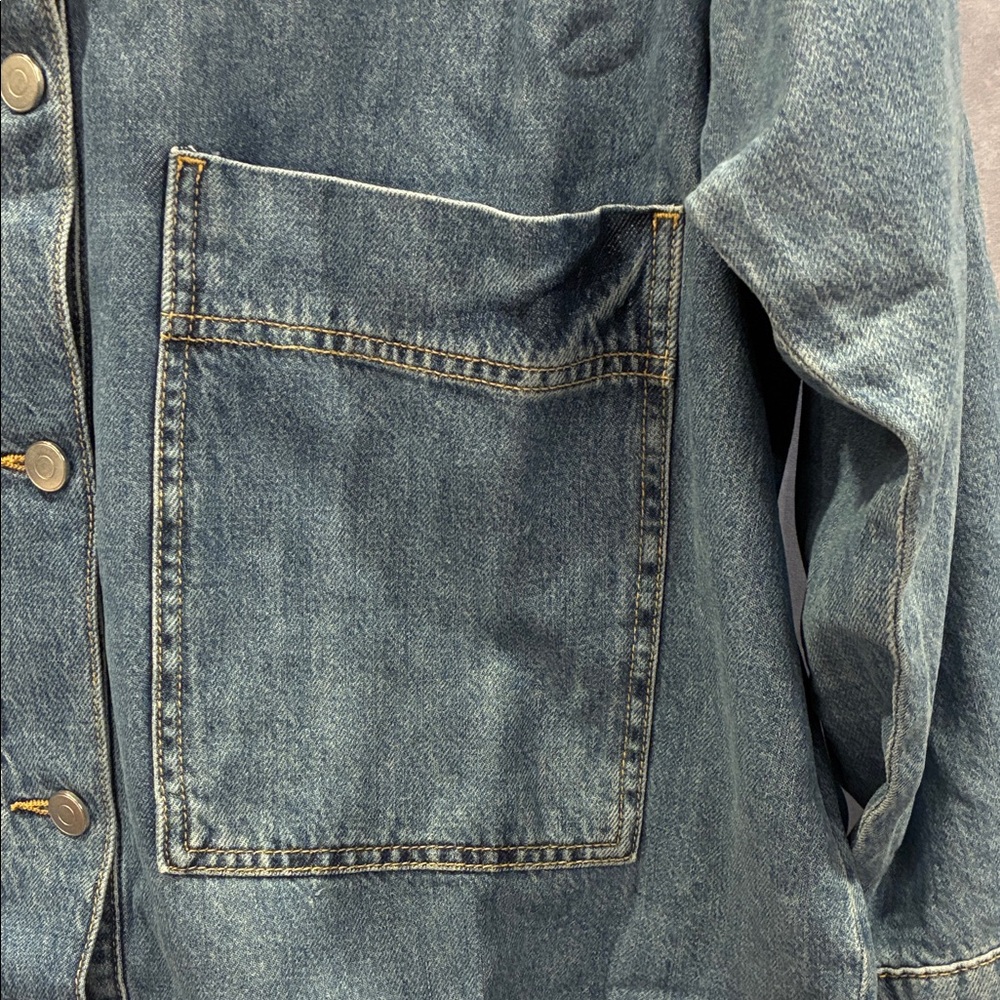 The Drop “Pilar” Denim Shacket - Picture 5 of 7